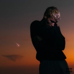 Jeremy Zucker – love is not dying (Deluxe Version) [iTunes Plus AAC M4A]